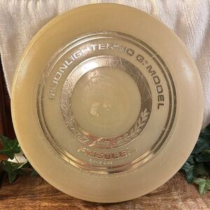 1975 Wham-O Moonlighter Frisbee 110G Model